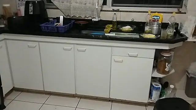 CllarinhaCortesのライブXXXチャット