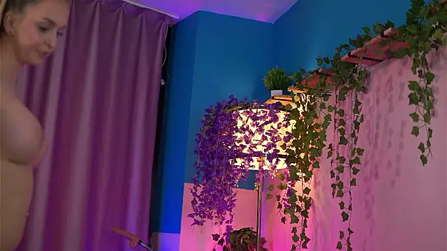 Онлайн чат XXX ElyssawetXX