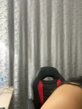 CATHA_EF élő XXX-chatje