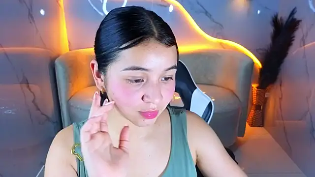 Sofi_Adams_Tx Chat XXX in diretta