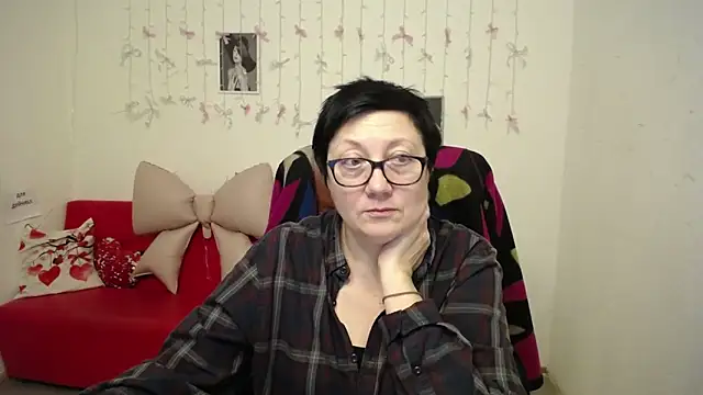 EmilyL0ve live XXX chat