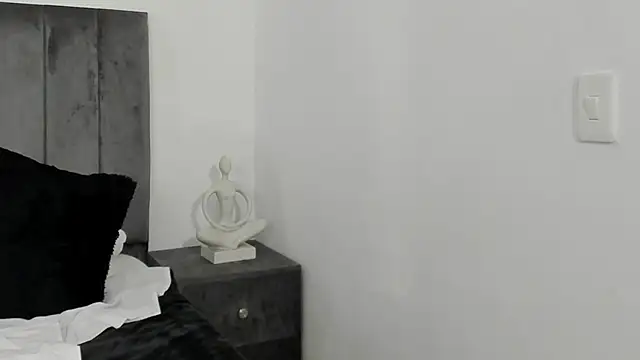 RedNDizzy Webcamshow