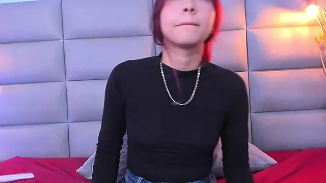 Chatroom XXX en direct de miss-emma-