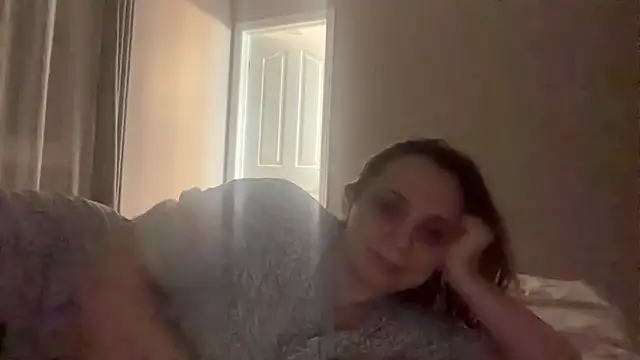 ShyFlameLive 现场XXX聊天