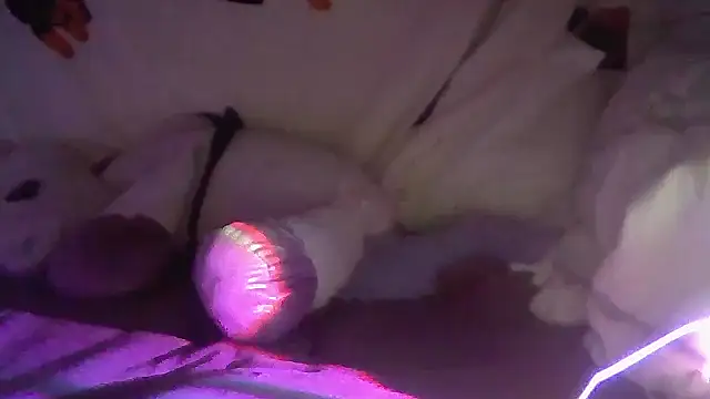 Вебкам-шоу BambiLovee