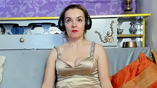 Chatroom XXX en direct de KateConner