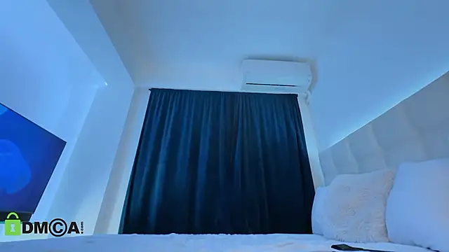 ScarlettAndTom Live XXX-chat