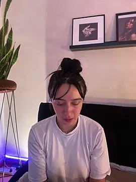 EmmyEvans1 – Live XXX-chat