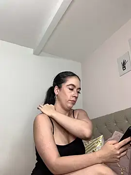 ImAlicee Chat XXX live