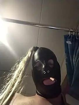 Knuffelstaaff123のウェブカメラショー