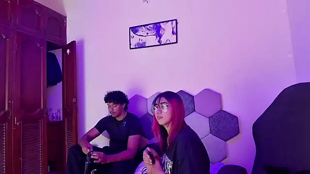 Horny_tgn 即時 XXX 聊天