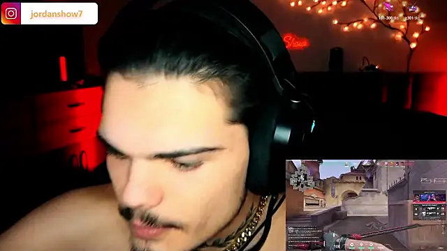 JordanShow Adlı Modelin Canlı XXX Sohbeti