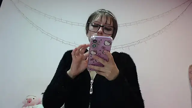 Aurora_blossom__: онлайн-секс-чат