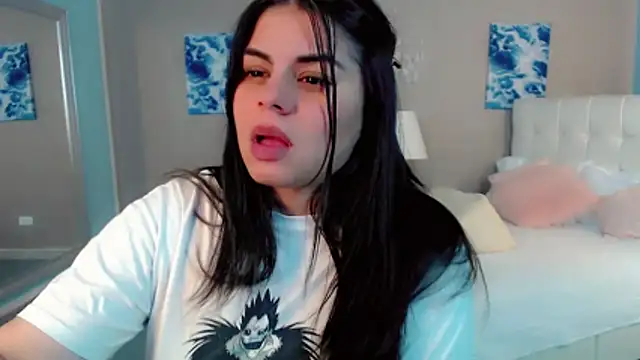 _Maddison_Ivanova_: онлайн-секс-чат