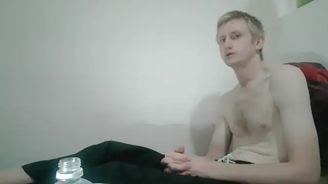 tcute0 Show in webcam