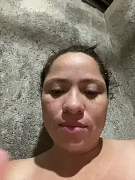 Jannieth: онлайн-секс-чат