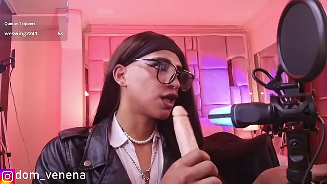 Chatroom XXX en direct de Dom_venena