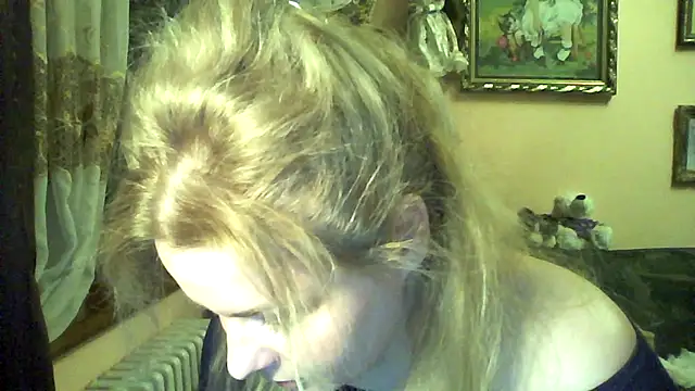 HollyxPretty's Live XXX Chat