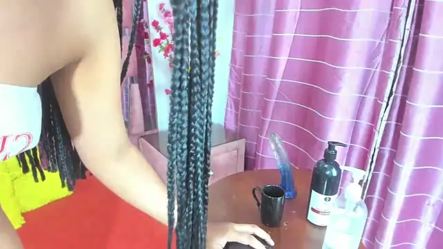 Chat +18 de MaraKarly ao vivo