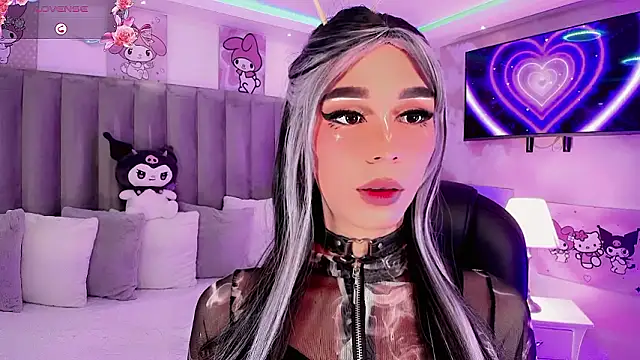 dearAlanaxxx Show in webcam