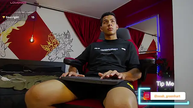 Noah_Greenhart's Live XXX Chat