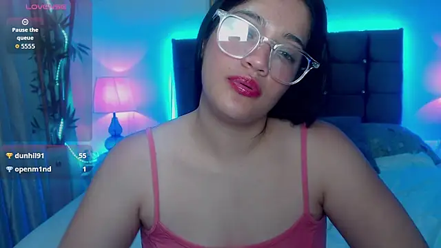 Chat XXX ao vivo de Valeri_hot22