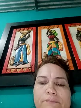 Mia_ThompsonXX Adlı Modelin Canlı XXX Sohbeti