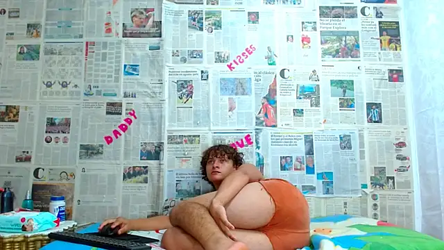 arielnoir6958: онлайн-секс-чат