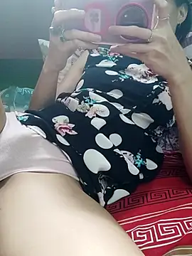 Chat XXX en directo de QueenSoreal