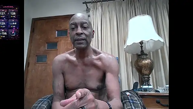 longdick4you8686's Live XXX Chat