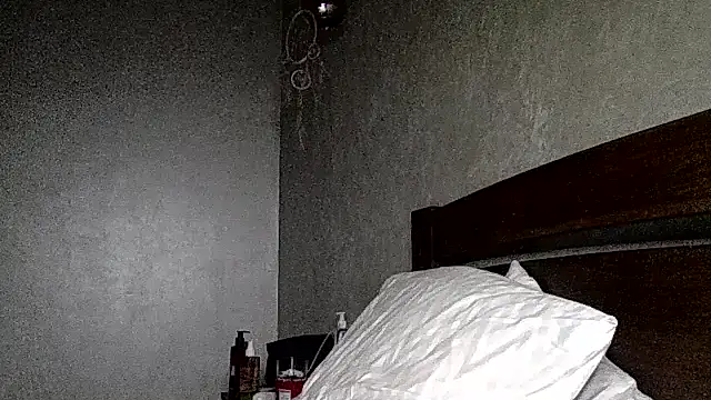 JulianaGold1 Live XXX Chat