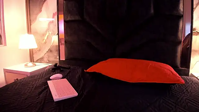 SusanVilla Live XXX-chat