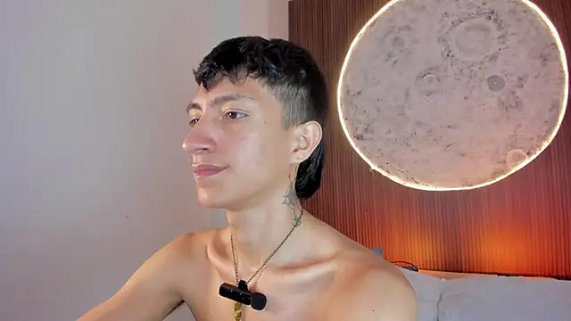 JohanSedas 라이브 XXX 채팅