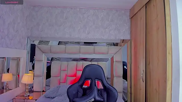 XXX chat uživo modela ZOEBARLOWE