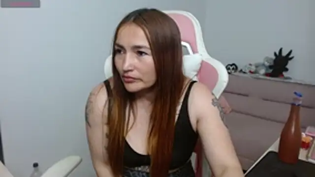 Chatroom XXX en direct de EVA_GRAYS