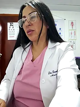 Chat XXX en directo de JustSamantha_