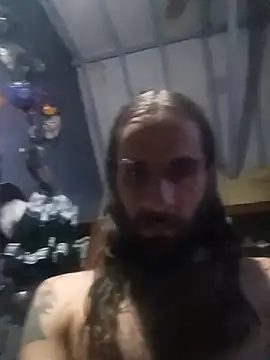 hairy_mannn élő XXX-chatje