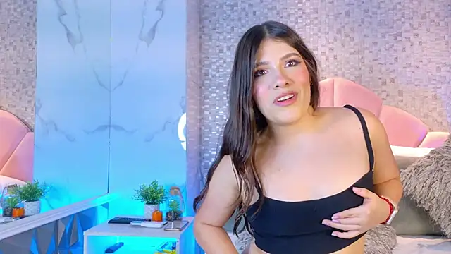 BellaConti1 Webcam Show