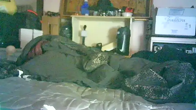 ON3YOULLN3VER_FIR3: вебкам-шоу