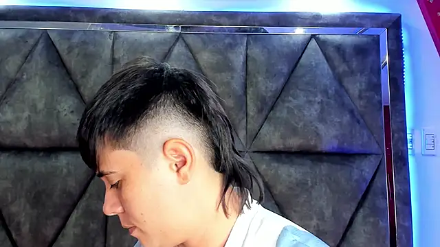 Czat XXX na żywo – AbbySmiitth_