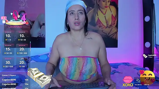 vaiolet_triana: онлайн-секс-чат