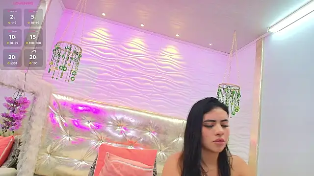 alanna_blaze's Live XXX Chat