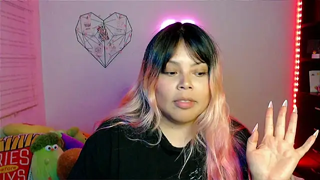EllieMoonX Live XXX-chat