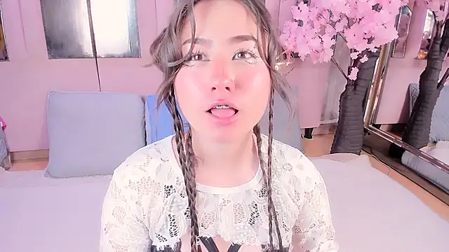 Živý XXX chat Naomistart