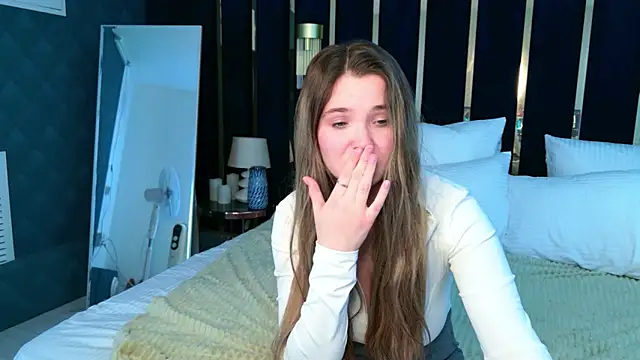 Lina_Sinerz élő XXX-chatje