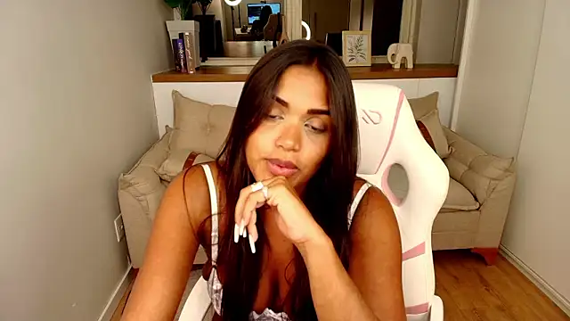 Show de Paula_Thomass na webcam