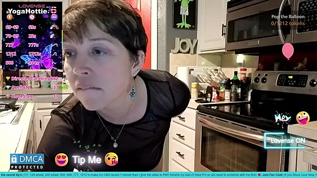 YogaHottie76 Live XXX Chat