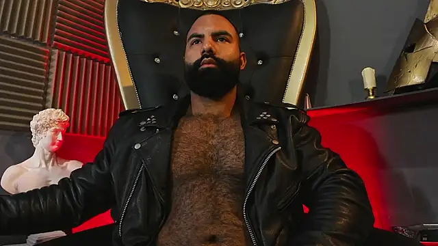 BeardAndrew's Live XXX Chat