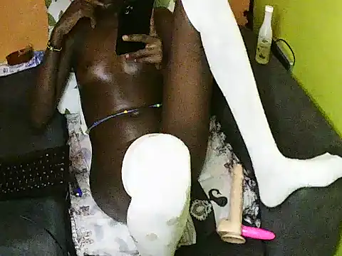 juhyut Chat XXX live