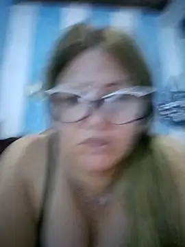 Carlotaazul: онлайн-секс-чат